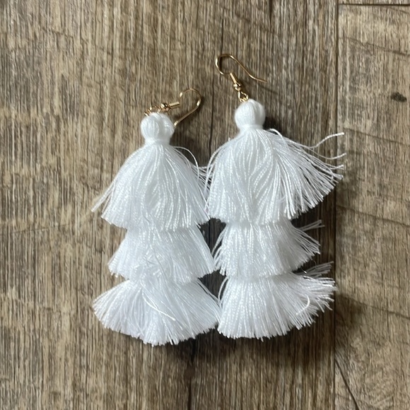 •| fringe earring bundle - Picture 4 of 7